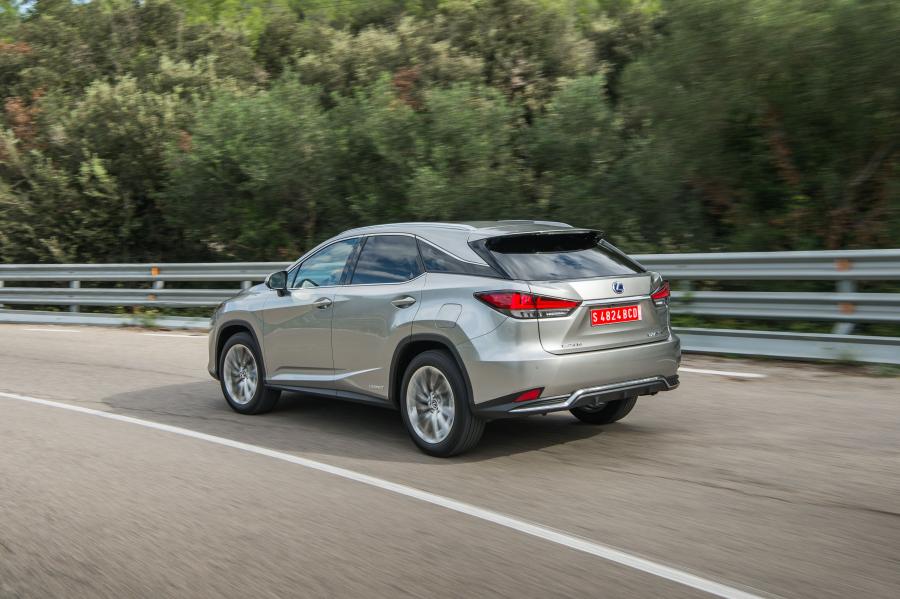  Lexus RX450h 2019 года  (WW) (фото 17 из 97)